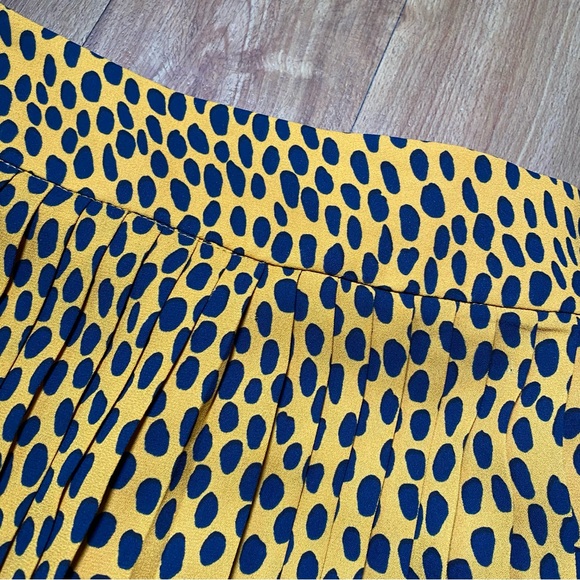 J.Crew Pleated Midi Skirt Women's Size 16 Mustard Yellow Navy Animal Print Spots - Picture 11 of 15